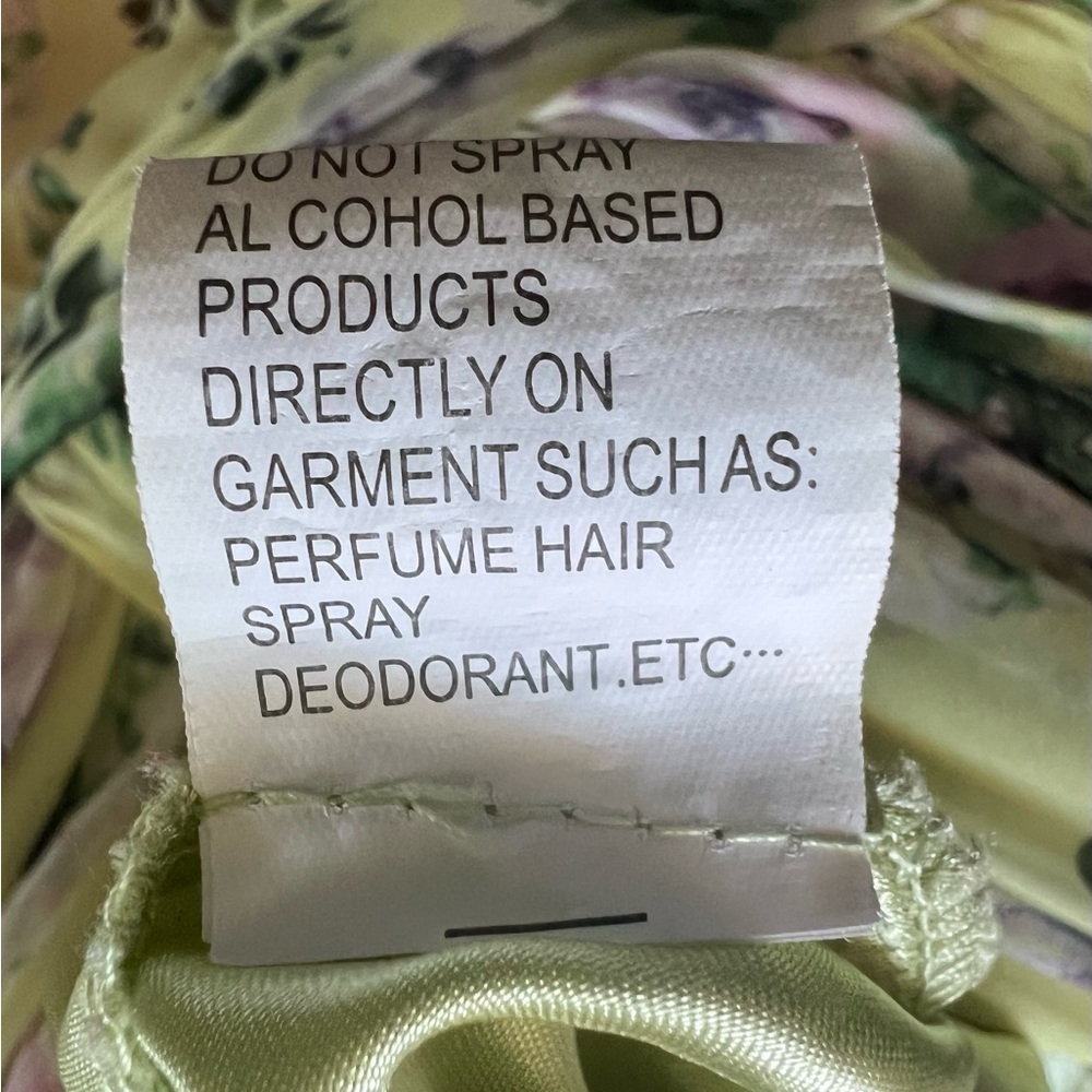 Mac Duggal Tiered A Line Long Sleeve Chiffon Gown Green Floral Maxi Sz 4 - Picture 14 of 15